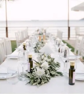 Wedding table by the sea